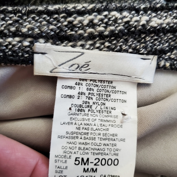 Zoe sweater jacket size medium.  Black and white. - Picture 7 of 11